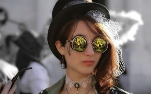 girls_the_girl_in_a_hat_and_glasses_in_the_style_of_steampunk_103349_