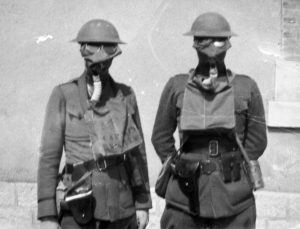 british-troops-wwi-with-gas-masks-small-box-respirator